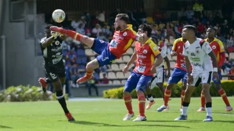 Deportivo Pasto sigue con el volcán encendido y quema al Cúcuta