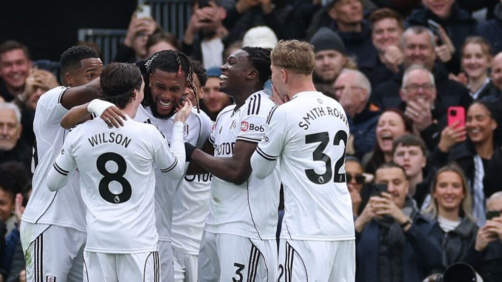 El Fulham derrota al Tottenham en la Premier League