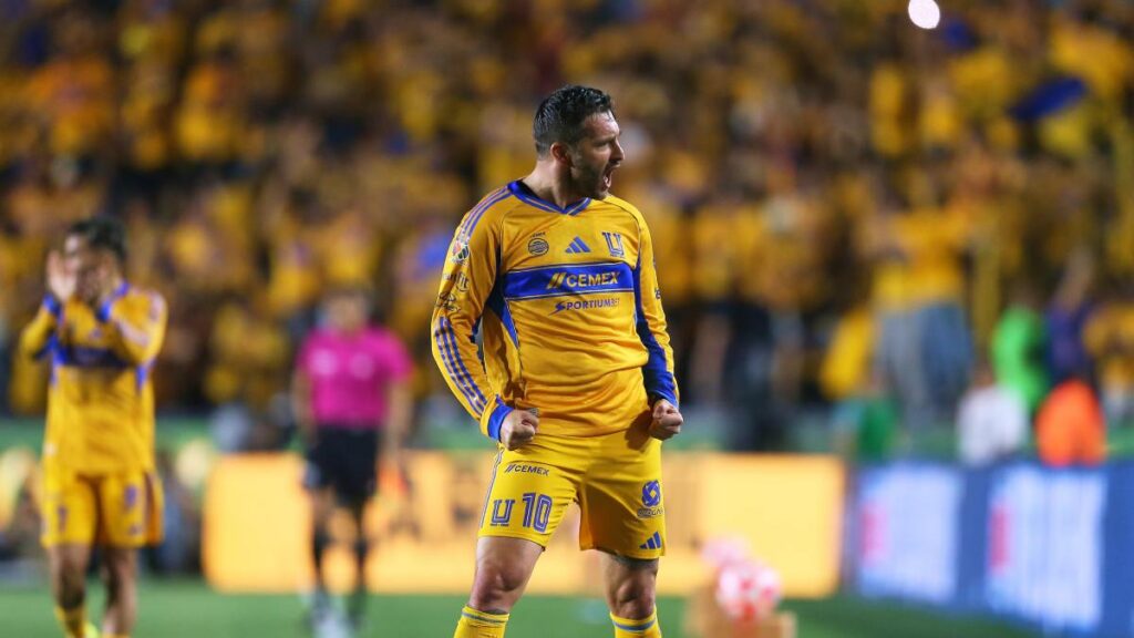 André Gignac héroe del Clásico con gol histórico en la Liga MX