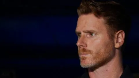 Abascal no se preocupa por abucheos ni posible despido: "La presión es para mí, no para los jugadores"