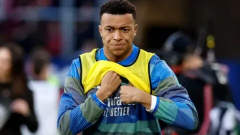 Continúa el misterio: Mbappé, sin fecha para regresar a las canchas