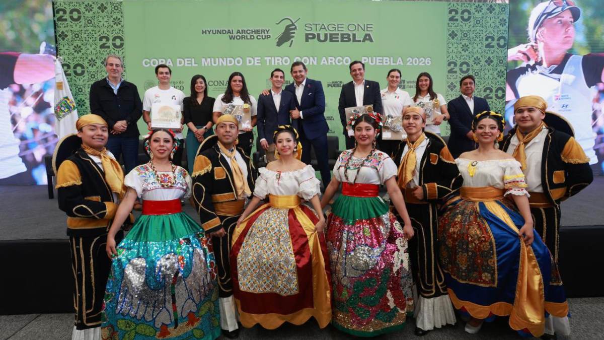 Photo: clarosports.com Matías Grande Praises Coach Marc Dellenbach for Mexico's LA 2028 Archery Strategy