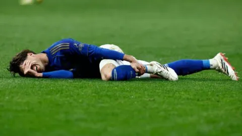 Real Oviedo no puede ante el Rayo Vallecano y sigue en los puestos de descenso