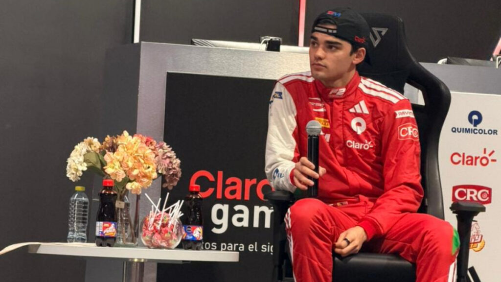 Sebastián Montoya, piloto Claro. - Claro Colombia.