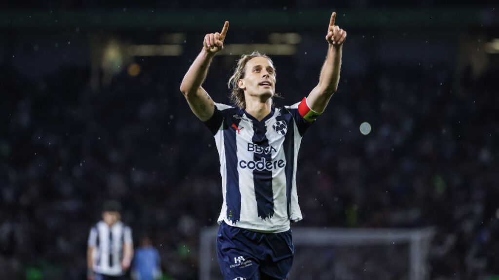 Sergio Canales celebra el segundo gol de Rayados. Imago 7