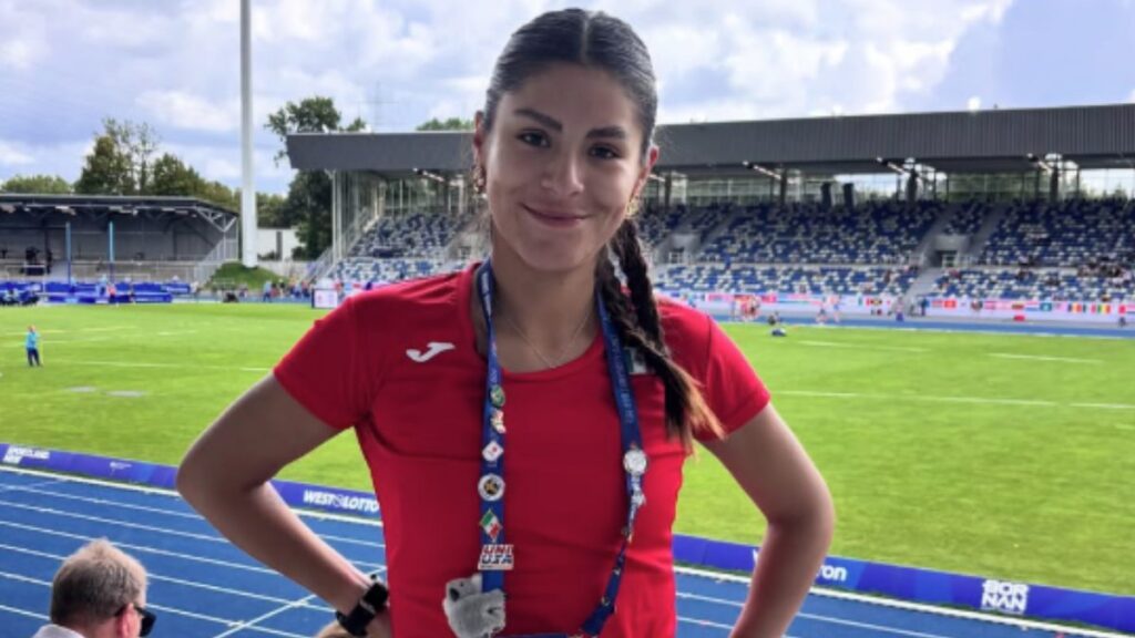 Sofía Ramos ganó el maratón de Dudinska 50 y México completó una jornada destacada con dos podios más en la media maratón.