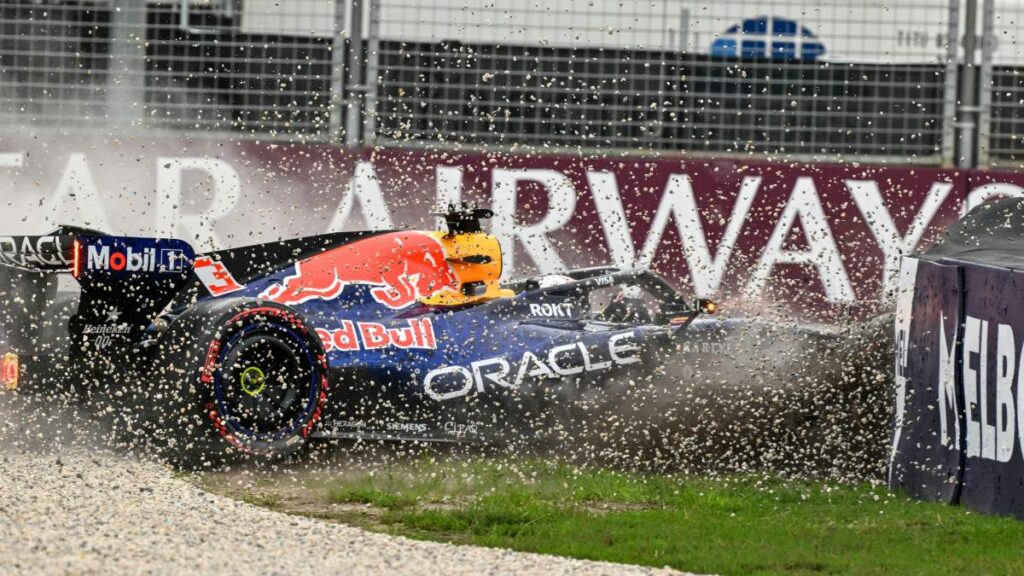 Accidente de Verstappen en la qualy del GP de Australia provoca bandera roja