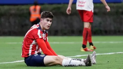 ¡Dramático empate! Chivas deja escapar el liderato y La Hormiga González el bicampeonato de goleo