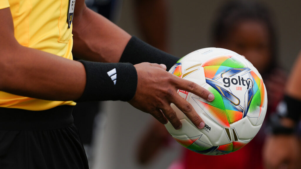 Balón de la Liga BetPlay | Vizzor