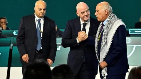 Fallido intento de Infantino por la paz: Palestina se niega a saludo con Israel