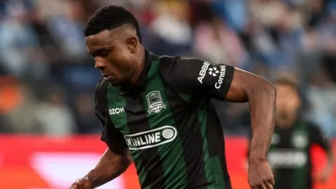 Jhon Córdoba anota golazo y le da la victoria a Krasnodar sobre Dynamo Majachkalá