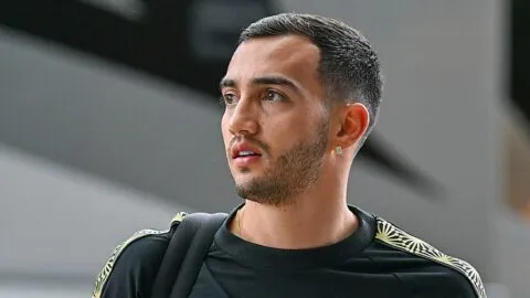 Luis Chávez vuelve a ser titular con el Dinamo Moscú tras casi un año