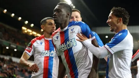 Ismaïla Sarr firma el gol más rápido en la historia de la Conference y el Palace sueña con su primera final