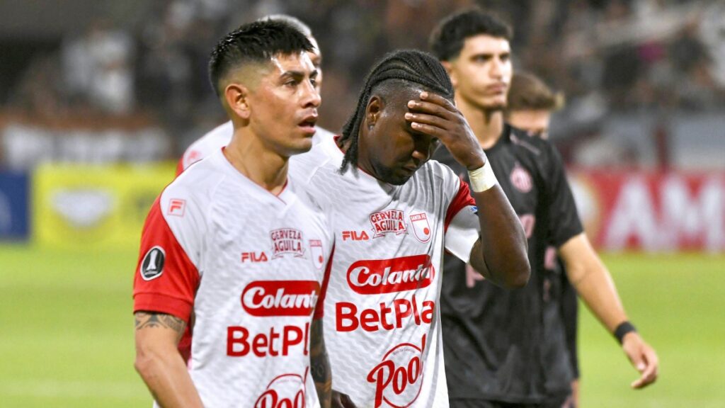 Independiente Santa Fe esta al borde de la eliminación en todas las competencias