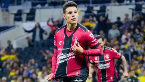 ¡A lo Atlas! Poncho González firma golazo y los rojinegros derrotan al América en los minutos finales