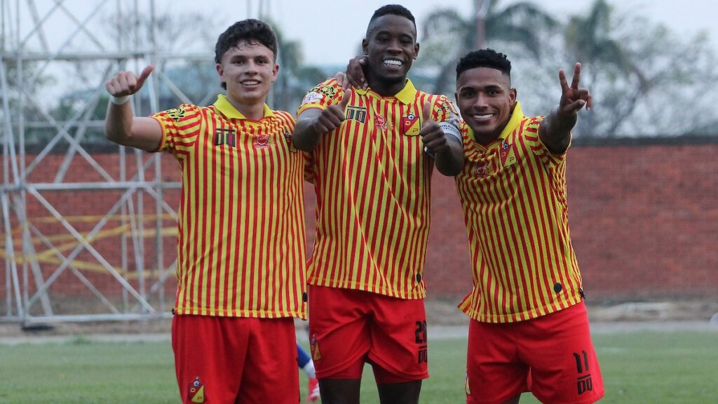 Pereira vs Nacional