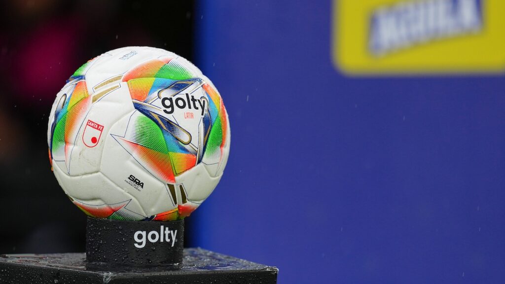 Balón oficial Liga BetPlay Dimayor