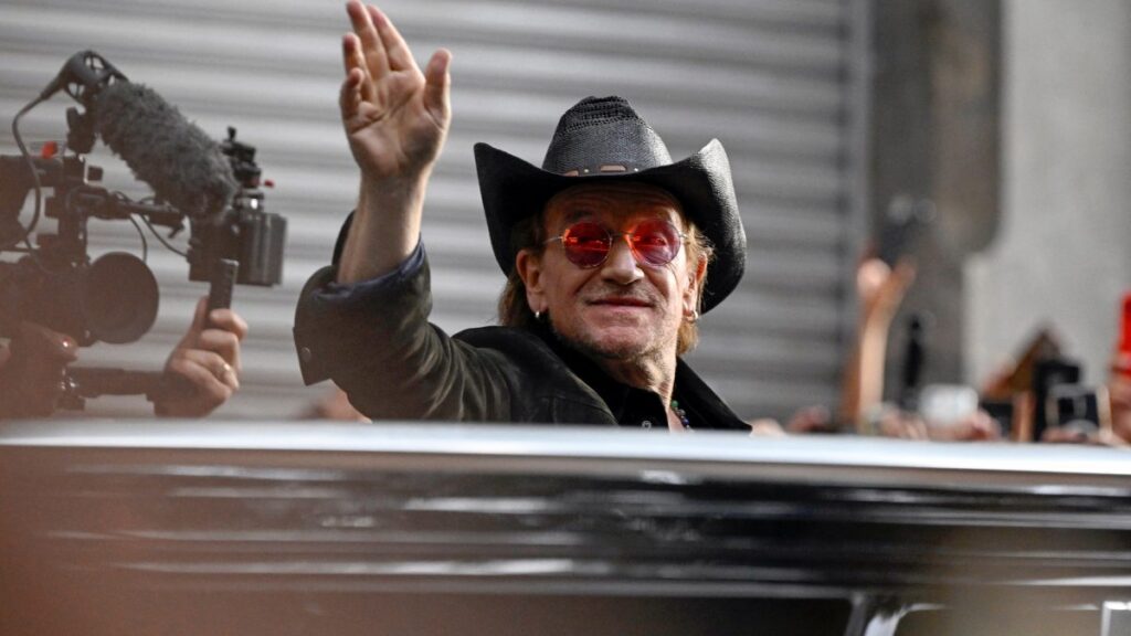 U2 sorprende en la clausura del Street Child World Cup CDMX 2026; ¿A qué fue la banda irlandesa?