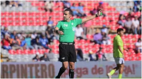 Respaldo total a César Ramos: Comisión de Árbitros revela designaciones para las semifinales de vuelta del Clausura 2026