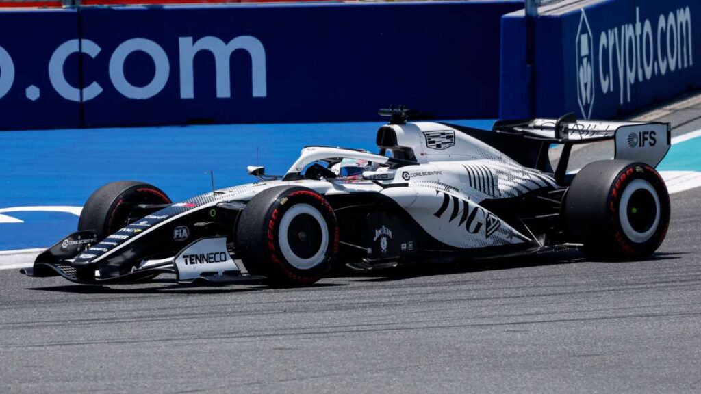 Checo Pérez termina en el lugar 18 de las Libres 1 del GP de Miami; Charles Leclerc, el más rápido de la prueba