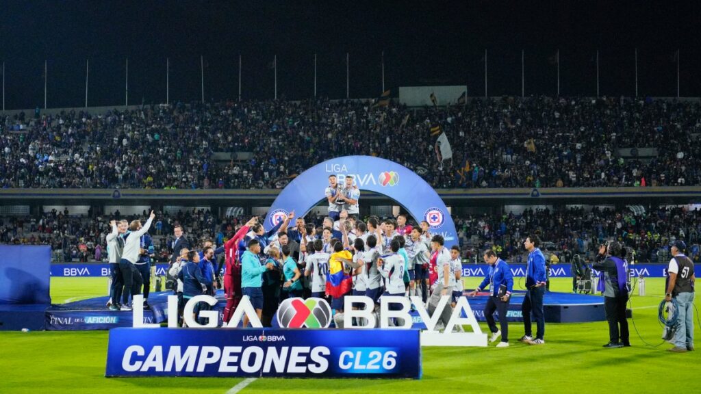 Cruz Azul se coronó en CU