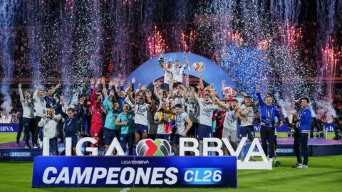 Cruz Azul supera a Chivas y ya es el segundo club con más títulos oficiales en México