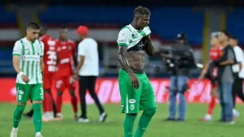 Dairon Asprilla al quirófano: dura baja en Nacional para lo que resta de semestre