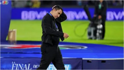 ¡Se va de Pumas! Efraín Juárez deja al equipo tras caer en la final del Clausura 2026