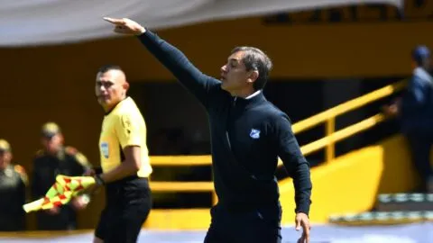 Totalmente descartada la llegada de Fabián Bustos a Universitario: sigue firme en Millonarios
