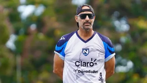 Fantasma Figueroa, buscado por un histórico de Centroamérica: ¿se va de Comunicaciones?