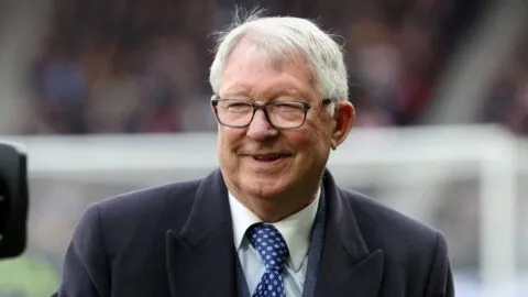 Sir Alex Ferguson, llevado al hospital tras sentirse mal antes del Manchester United vs Liverpool