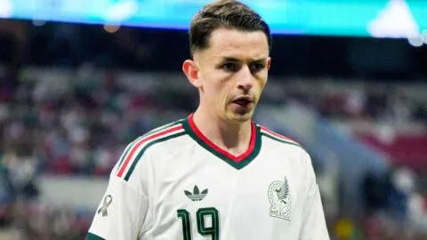 Álvaro Fidalgo y su rol con México para el Mundial 2026: “Tengo el doble de responsabilidad como naturalizado”