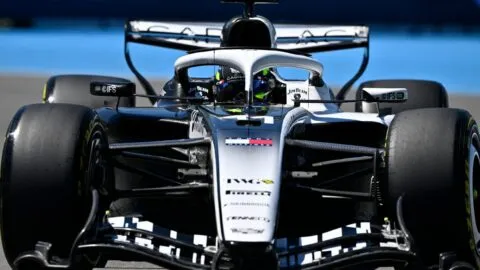 Checo Pérez obtiene su mejor resultado con Cadillac; Russell se impone en la sprint del GP de Canadá