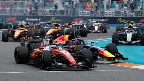 Gran Premio de Miami F1 2026, en directo: Checo Pérez gana tres posiciones en el arranque