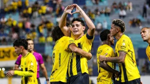 Real España consigue un triunfazo ante Olimpia y se ilusiona
