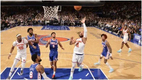 Exhibición total: Knicks destrozan a Philadelphia en el Juego 1 y hacen historia con Brunson