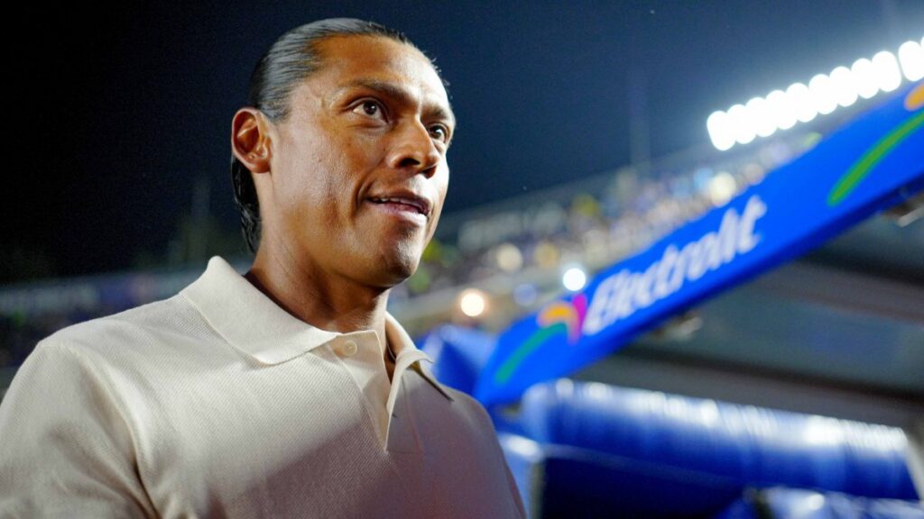 Joel Huiqui en el Cruz Azul vs Pumas