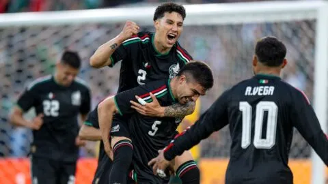 Johan Vásquez guía la victoria de México frente Australia en duelo de preparación para el Mundial 2026