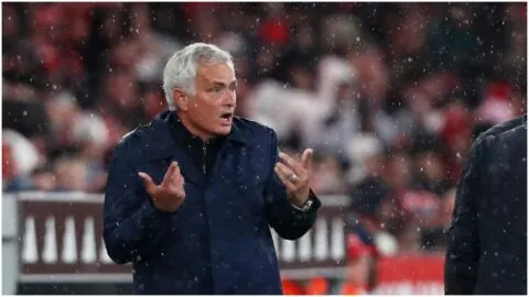 Mourinho niega contactos con Real Madrid y destapa oferta de renovación en Benfica