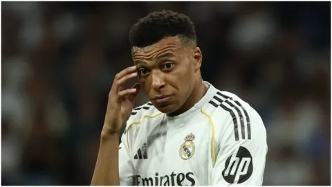 Mbappé responde a las críticas por sus polémicas vacaciones con Ester Expósito en plena crisis del Real Madrid