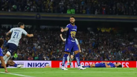 ¡La final al rojo vivo! Cruz Azul lo empata con autogol de Rubén Duarte y hay drama en CU