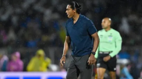 Joel Huiqui logra el título que se le negó como jugador y se une a la lista de técnicos interinos campeones