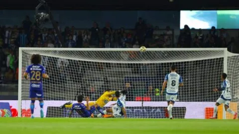 Pumas vs Pachuca en vivo: ¡Robert Morales perdona a los Tuzos!