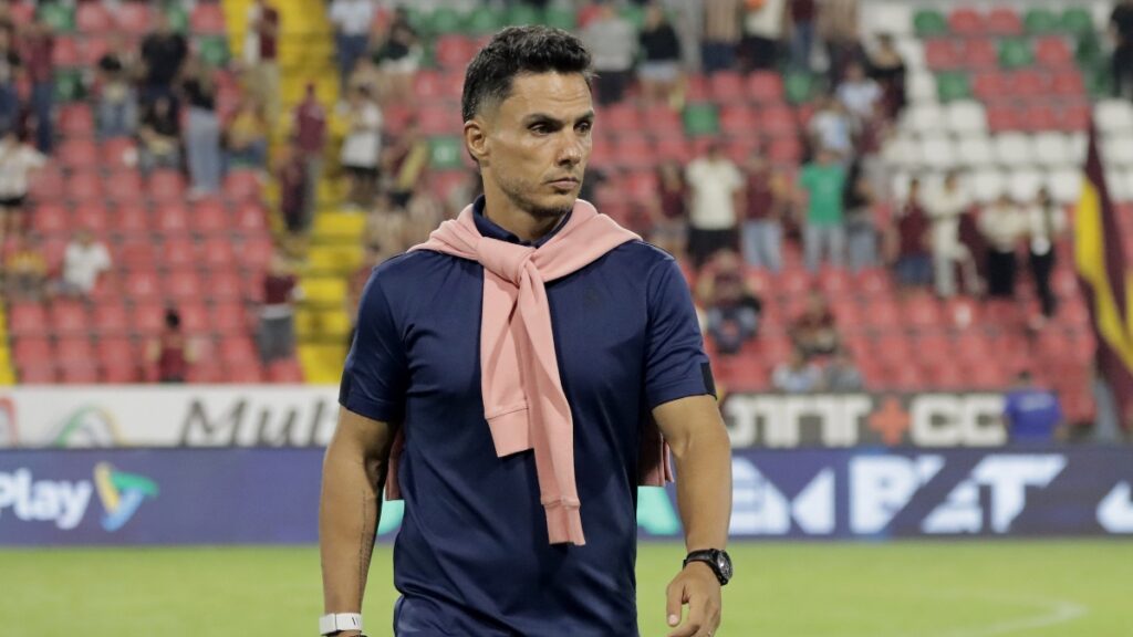 Lucas González revelo todos los detalles de su proceso como entrenador profesional