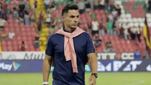 El laboratorio de Lucas González: éxito en Tolima y el apoyo a Kevin Castaño