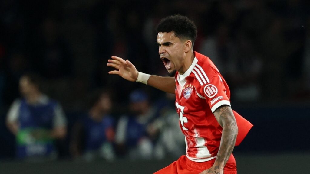 Luis Díaz celebrando un gol