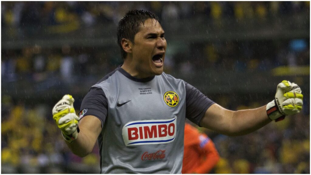 Moisés Muñoz, el héroe del título del 2013. Imago 7