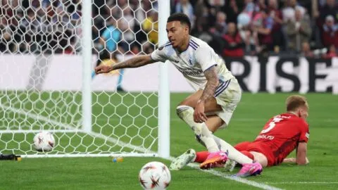 Morgan Rogers amplía la ventaja del Aston Villa en la final de la Europa League: así fue el gol que firma el título