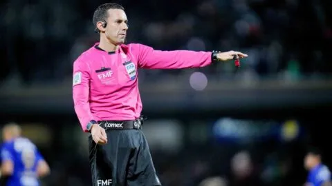 Mundial 2026 estrena revolución arbitral: más VAR, menos pérdidas de tiempo y mano dura con las protestas
