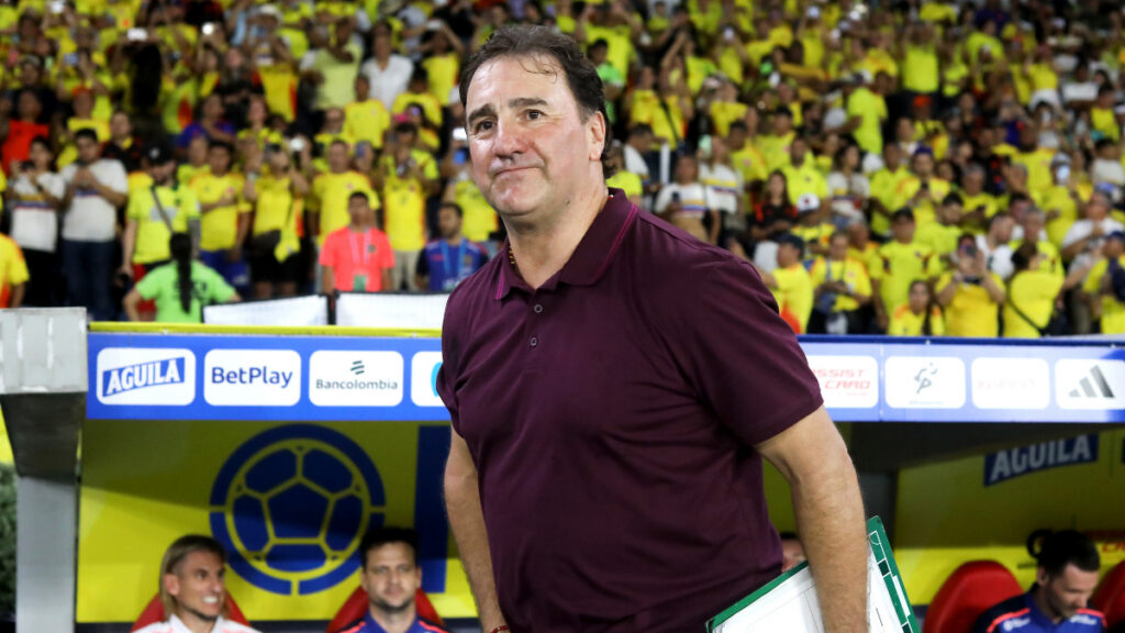 Néstor Lorenzo, en un partido de la Selección Colombia. - Vizzor Image.
